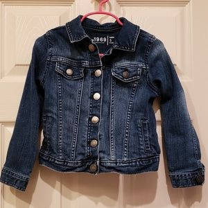 Gap jean jacket for little girls